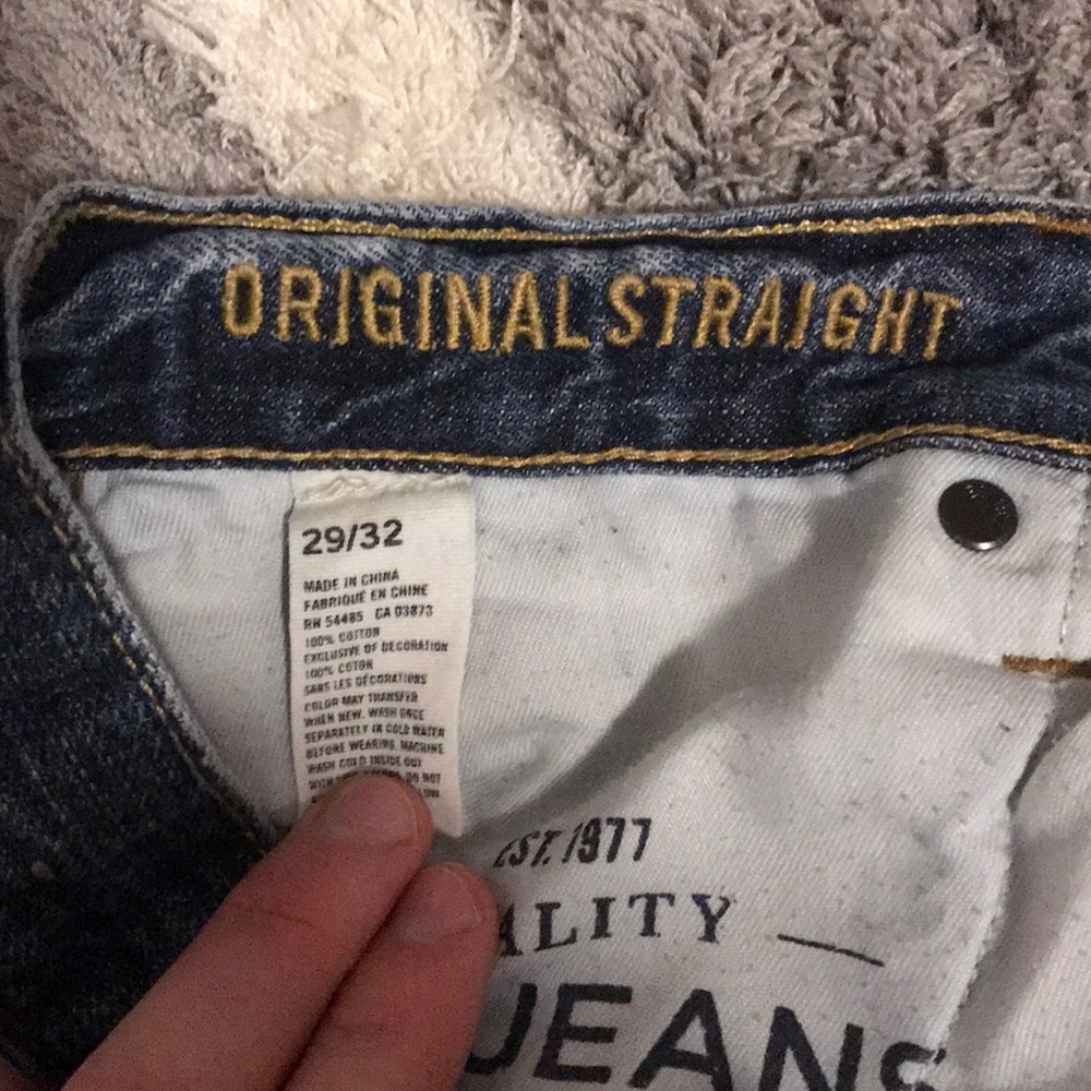 Three pairs of American Eagle men’s jeans - Picture 3 of 3